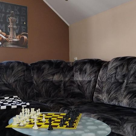 Chess Apartament Augustów Eksteriør bilde